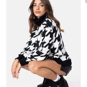 Adika Puppytooth Turtleneck Sweater